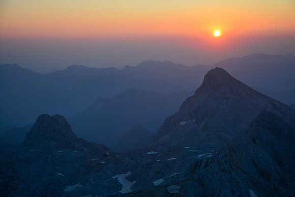 Sunrise over Rjavina from Mali Triglav