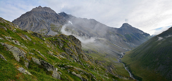 La Grande Casse and La Grande Motte from above the Torrent de la Leisse