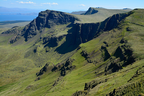 Looking south along the Trotternish Ridge toward Sgurr a' Mhadaidh Ruaidh, Isle of Skye