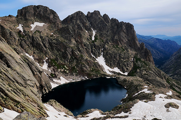 Lac de Capitellu from the Brêche de Capitellu
