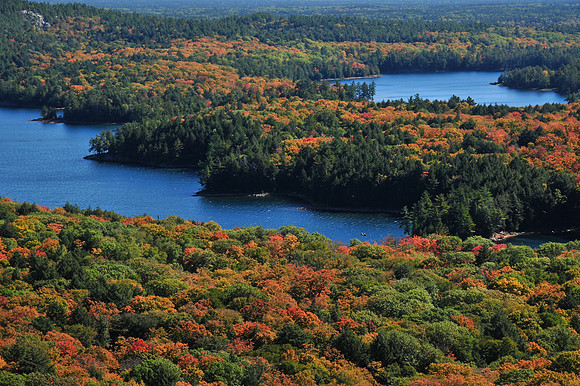 The south end of Killarney Lake