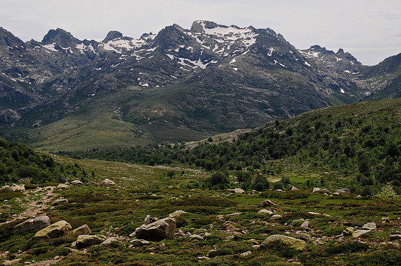 Looking down towards the Bocca d'Acqua Ciarnente